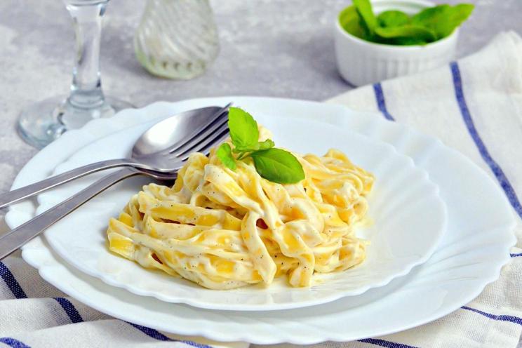 Quick Family Pasta in Creamy Sauce