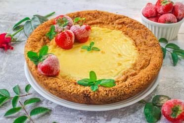 Oven-Baked Strawberry Pie