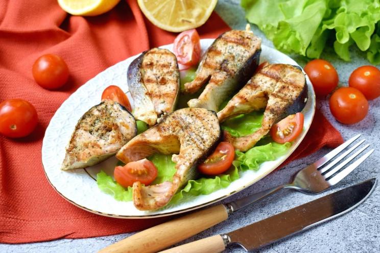 Grilled Pink Salmon in a Pan Grilled Pink Salmon in a Pan