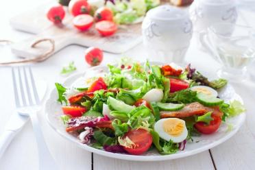 Bacon Tomato Salad: Simple & Nutritious