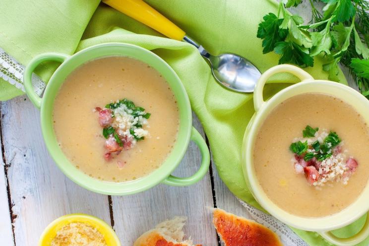 Hearty Bacon Soup