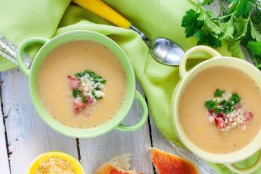 Hearty Bacon Soup