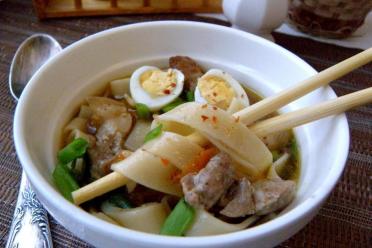 Simple Spicy Asian Noodle Soup with Pork in Chicken Broth