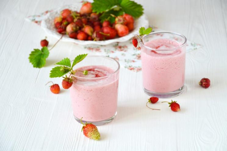 Healthy Strawberry Smoothie Healthy Strawberry Smoothie