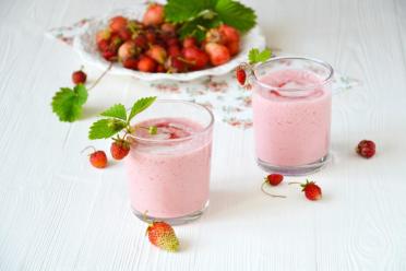Healthy Strawberry Smoothie