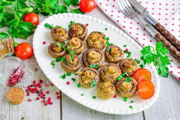 Soy-Glazed Baked Champignons