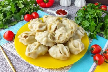 Juicy Meat and Potato Manti Recipe