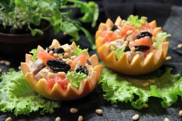 Festive Chicken Salad with Grapefruit Bowls