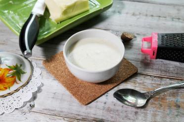 Creamy Bechamel Sauce with Nutmeg