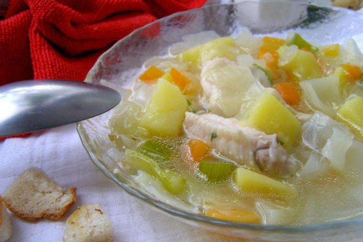 Tasty and Healthy Chicken Wing Soup Tasty and Healthy Chicken Wing Soup