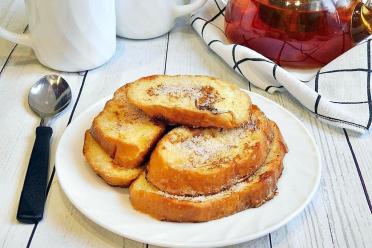 Egg and Milk Pan-Fried Loaf Croutons