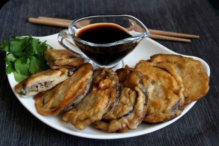 Chinese-Style Meat-Stuffed Eggplant