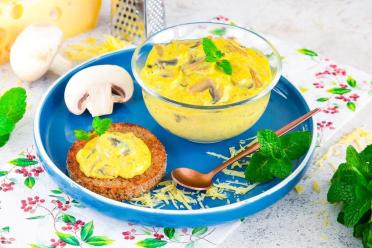Creamy Mushroom & Cheese Sauce