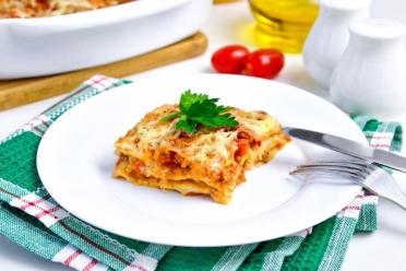 Classic Italian Lasagna: A Mediterranean Delight