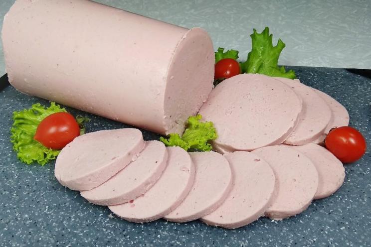 Flavor-Packed Chicken Sausage with Beets and Nutmeg Flavor-Packed Chicken Sausage with Beets and Nutmeg