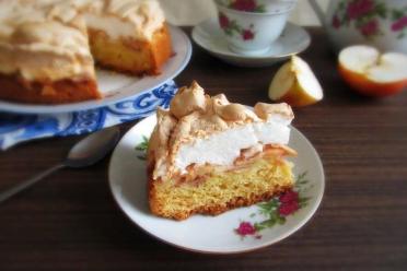 Three-Layer Apple Meringue Pie