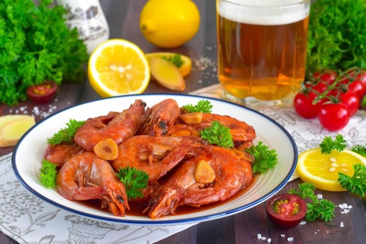 Garlic Tomato Shrimp Skillet
