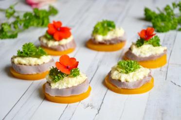 Cheese and Garlic Tongue Appetizer