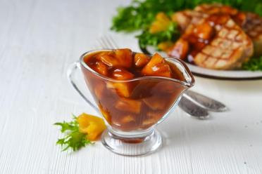 Quick & Easy Pineapple Sweet and Sour Sauce