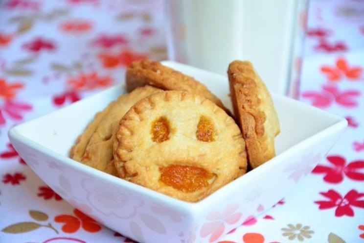 Fun Halloween Face Cookies