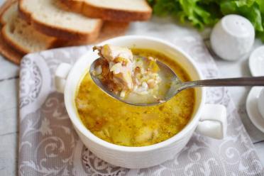 Hearty Chicken and Buckwheat Soup