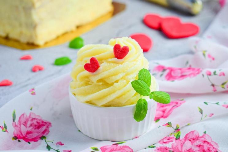 Butter-Free Custard Recipe Butter-Free Custard Recipe