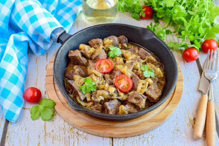 Quick and Tasty Pan-Fried Liver with Onions