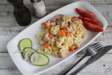Salmon Pasta in Creamy Sauce