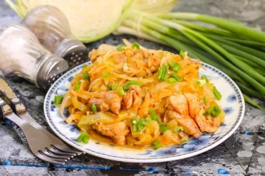 Slow Cooker Chicken and Stewed Cabbage