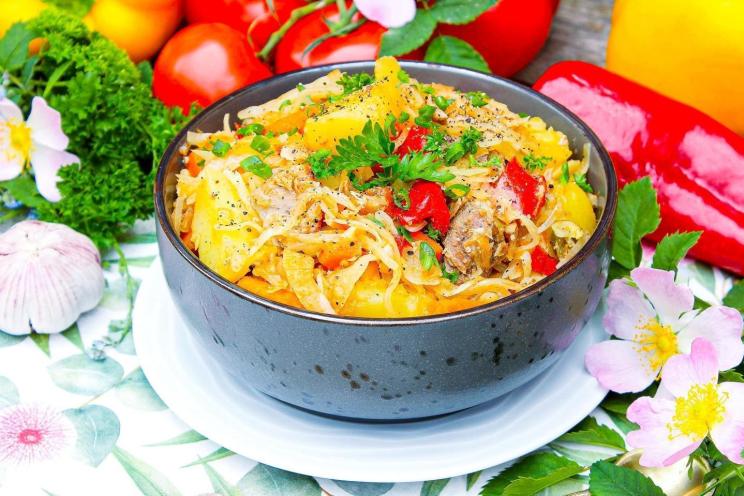 Hearty Meat, Potato, and Cabbage Stew Hearty Meat, Potato, and Cabbage Stew