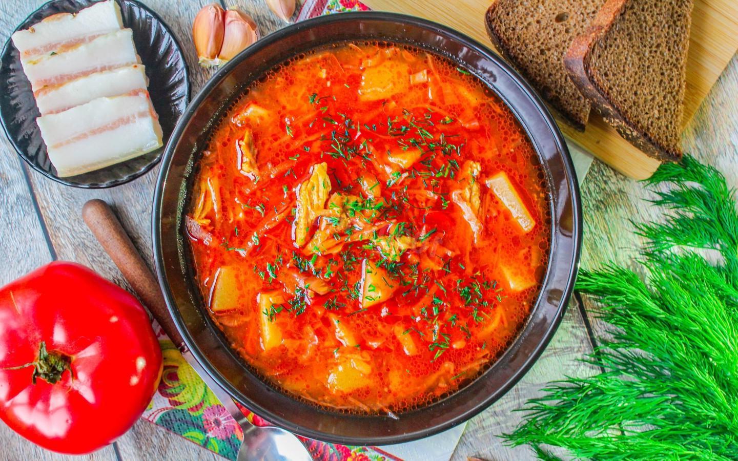 Classic Pork Borscht: A Bright and Rich Family Lunch Classic Pork Borscht: A Bright and Rich Family Lunch