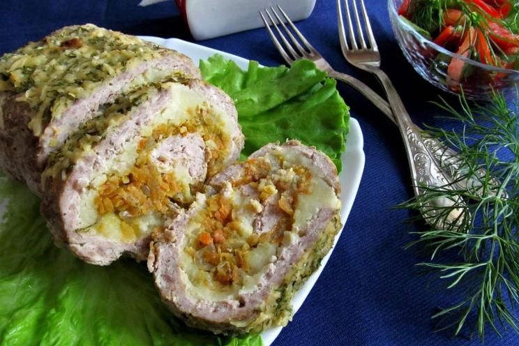 Vegetable-Infused Meatloaf Delight