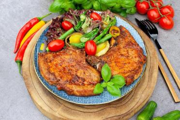 Easy Oven-Baked Pork: Perfect for Holidays and Family Meals