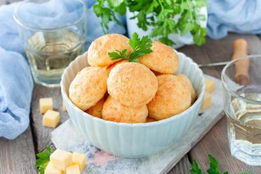 Baked Cheese Balls