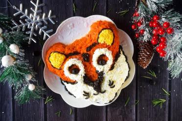 Festive Tiger Cub Salad with Sausage