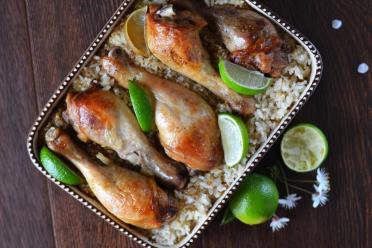 Baked Chicken Drumsticks with Rice