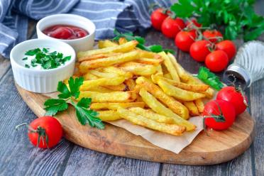 Oven-Baked French Fries: Crispy, Golden, and Healthy