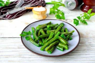Quick and Delicious Pan-Fried Green Beans