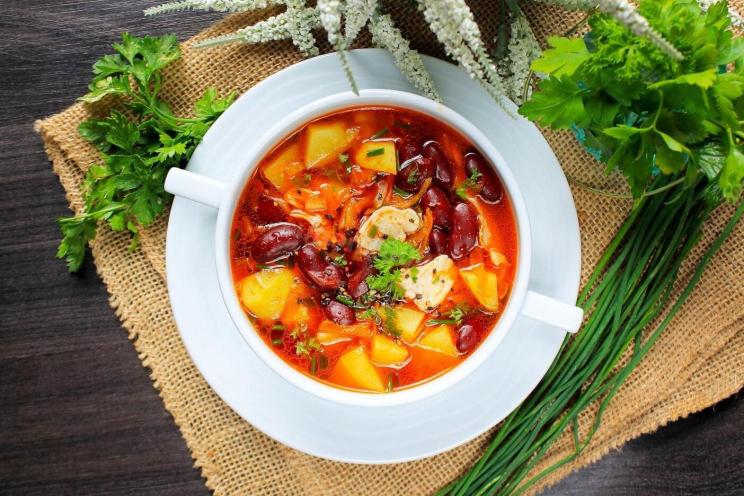 Quick & Hearty Chicken Bean Soup