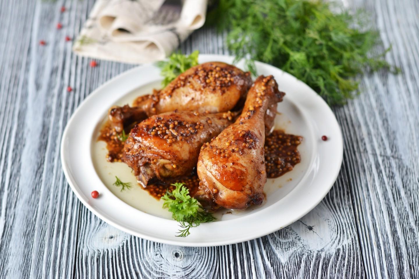 Oven-Baked Chicken Drumsticks in a Sleeve