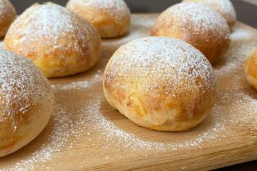 Quick & Fluffy Cottage Cheese Buns in 20 Minutes