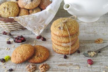 Kefir Oatmeal Cookies: Easy, Natural, and Delicious