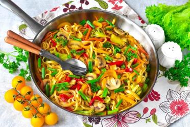 Vegetable Stir-Fry Noodles