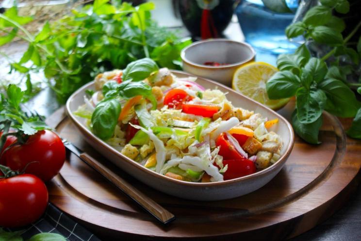Quick and Healthy Chinese Cabbage Chicken Salad