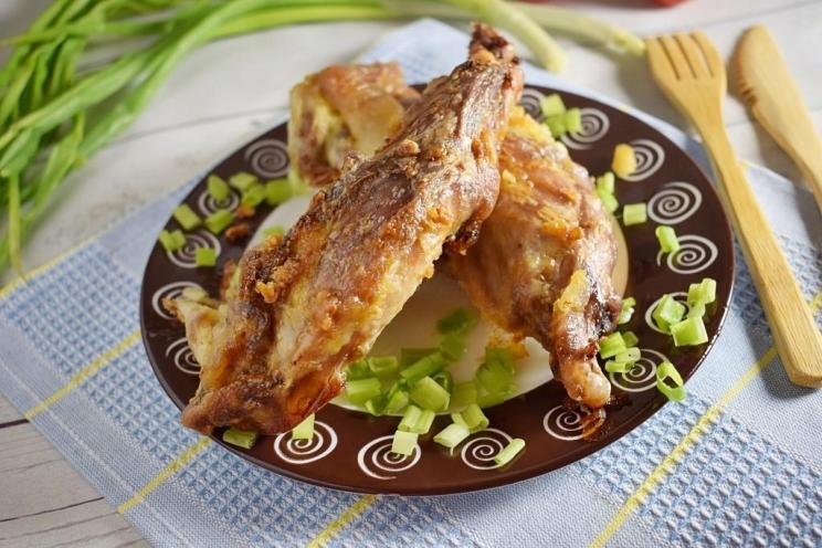 Oven-Baked Rabbit in Creamy Mayonnaise