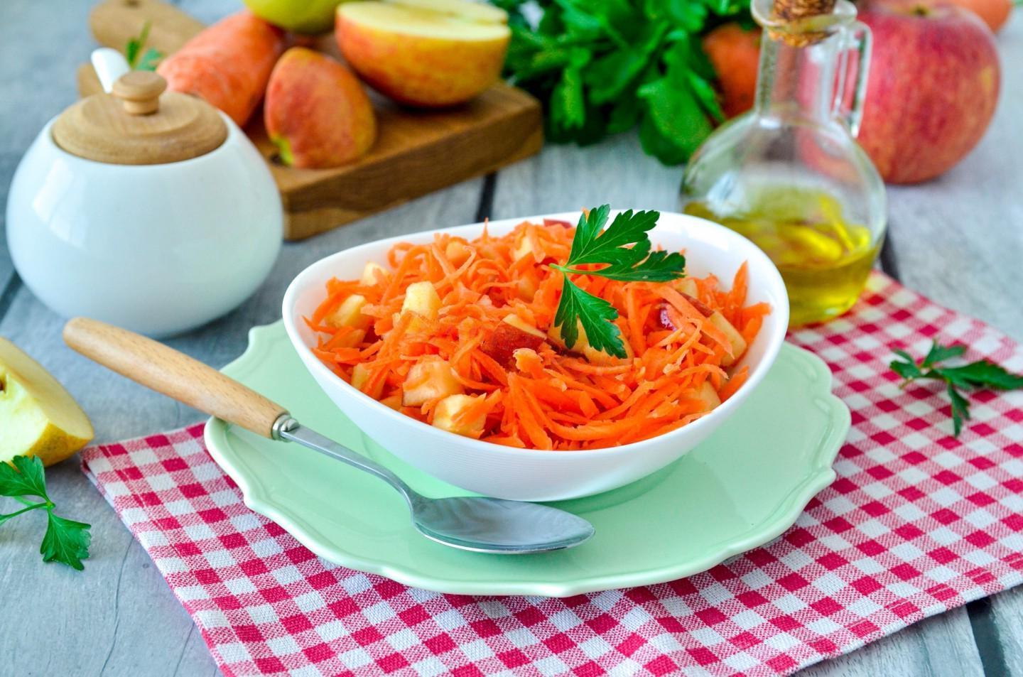 Healthy Carrot-Apple Salad for All Ages