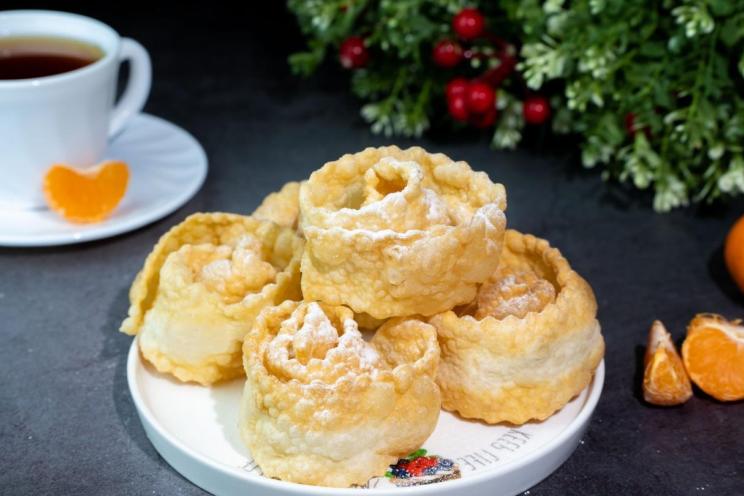 Airy and Crispy Brushwood Cookies with Eggs and Vodka Airy and Crispy Brushwood Cookies with Eggs and Vodka