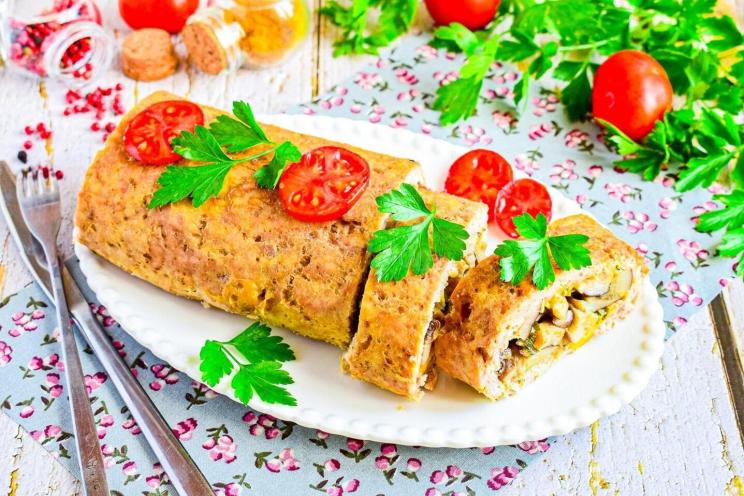 Cheesy Baked Meat Roll