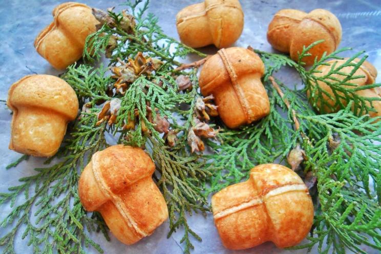 Irresistible Mushroom Cookies with Condensed Milk Filling