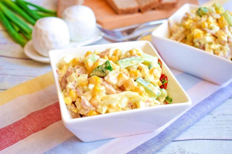 Smoked Chicken and Corn Layered Salad